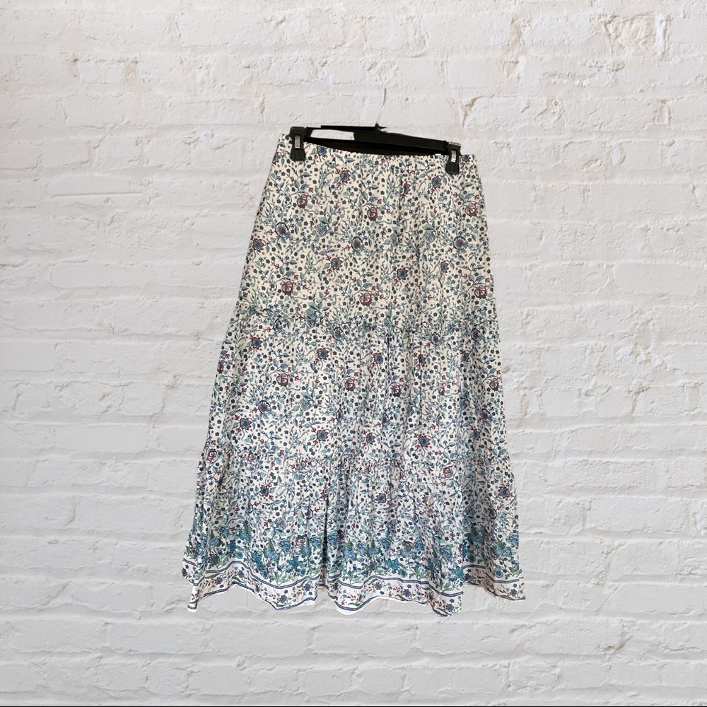 Below the knee skirt